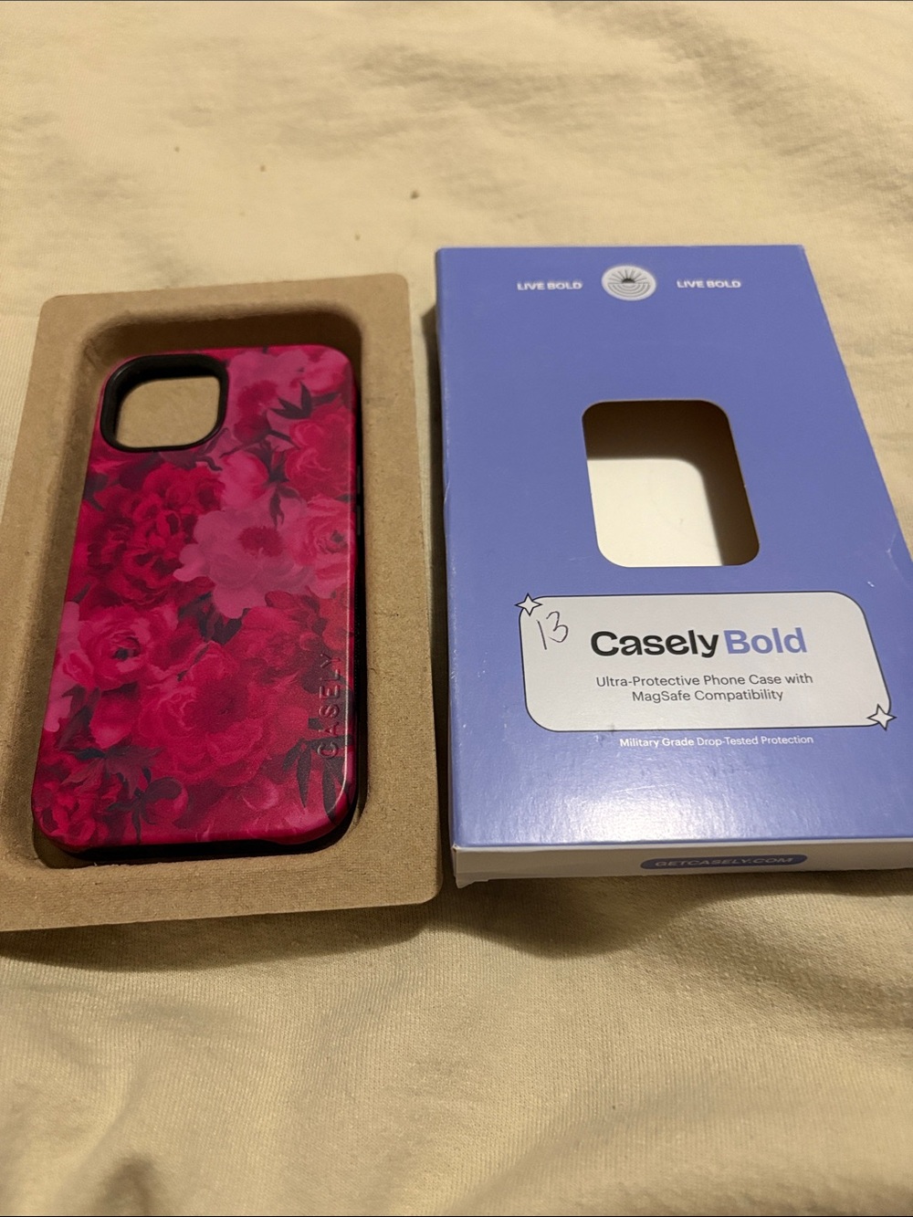 Casely Bold Floral MagSafe Phone Case - Pink